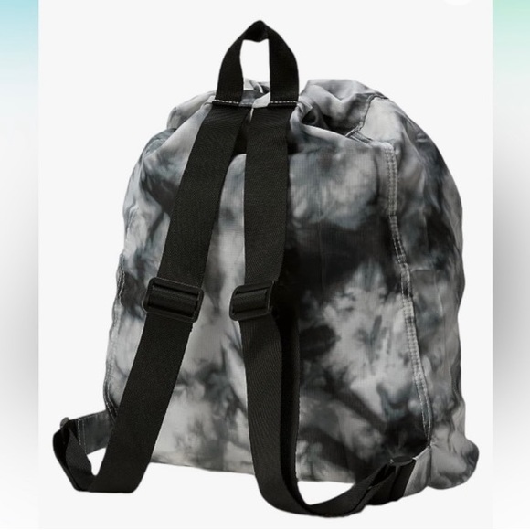 PINK Convertible Fanny Pack/Backpack - Picture 3 of 7